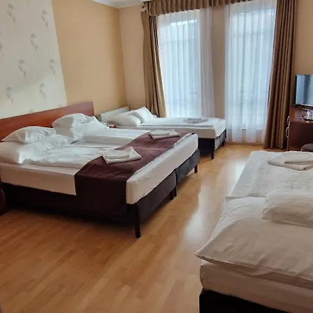 Patonai Szálloda 3*