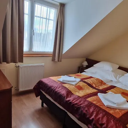 Patonai 3* Fertőd