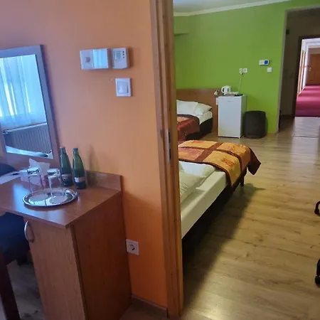 Hotel-patonai Panzió 3*