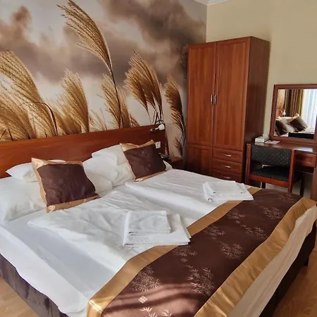 Hotel-patonai Panzió Szálloda