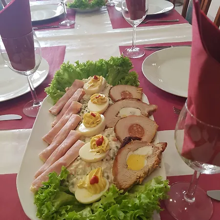 Patonai Hotel Fertőd