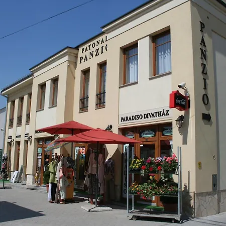 Hotel Patonai 3*